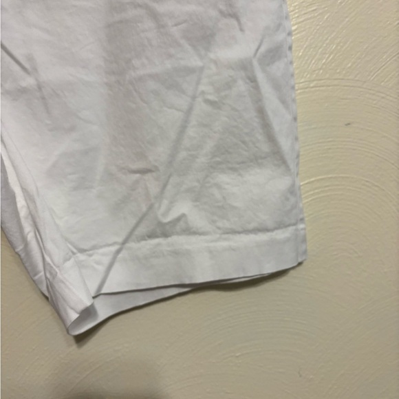 TEHAMA Women's White Bermuda Shorts - Picture 9 of 10